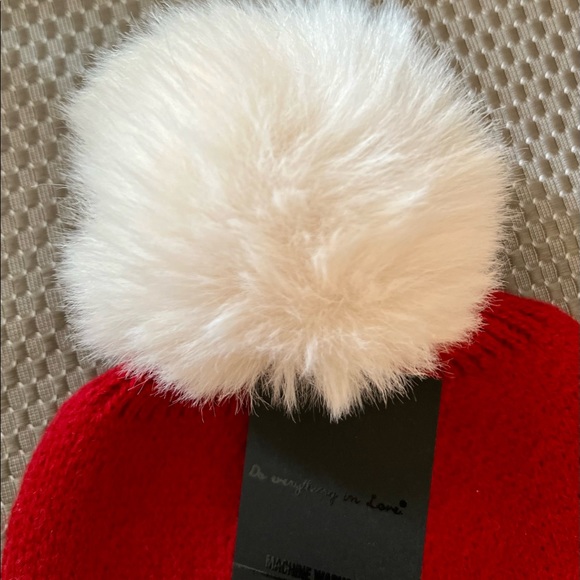 Red Snow Winter Hat w/Pom Pom - Picture 3 of 8
